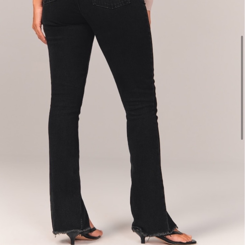 Abercrombie Curve Love High Rise Skinny Jeans with Split Hem Black - Picture 3 of 7